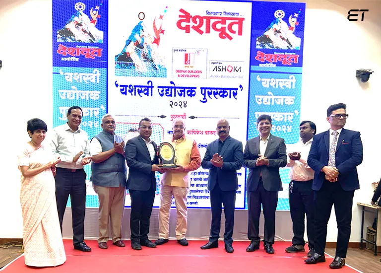 Hrushikesh-Wakadkar-Award